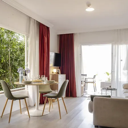 De Lujo Con Piscina Y Vistas Panoramic Апартаменты *